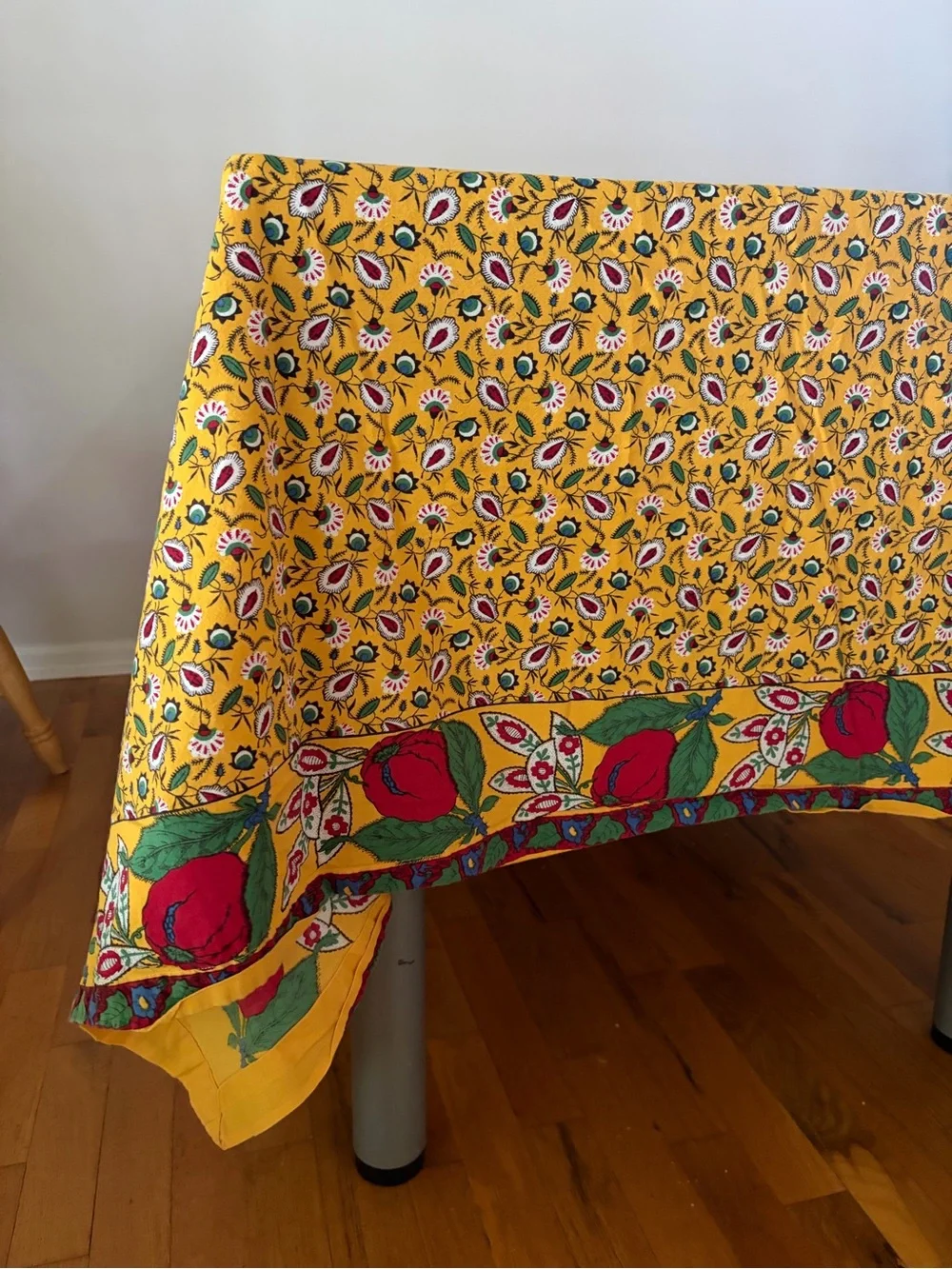 Vintage Williams Sonoma Floral Tablecloth 70x108 Yellow French Country Cottage